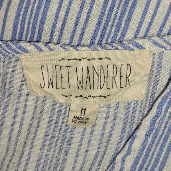 M | Sweet Wanderer | Cold-Shoulder Ruffle Top - Picture 4 of 5